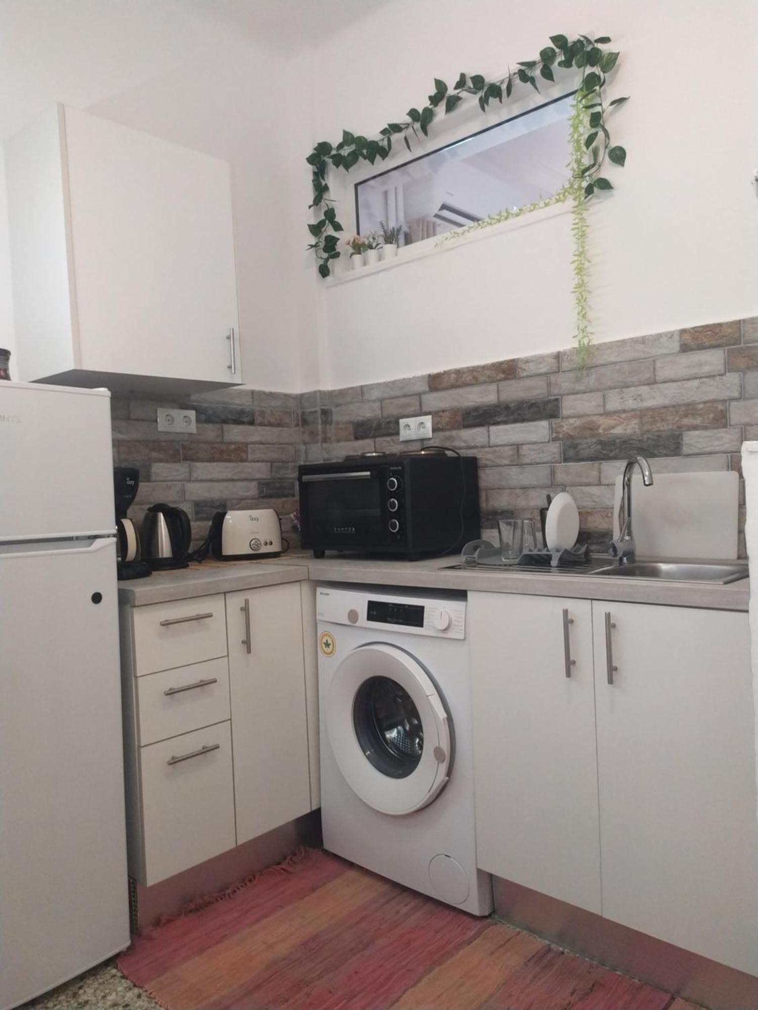 Beautiful Apartment In Athens. Экстерьер фото